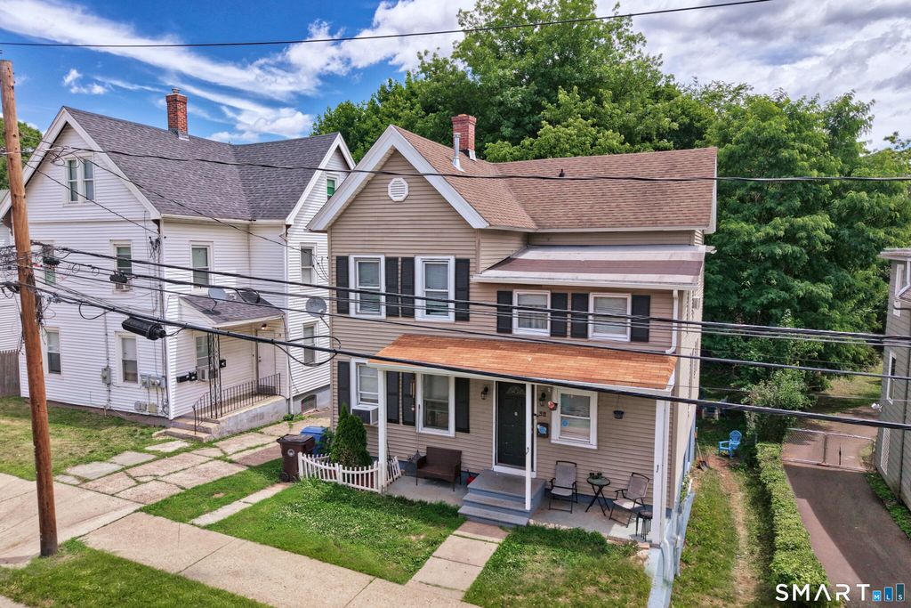 32 Greenwood Street, New Britain, CT 06051