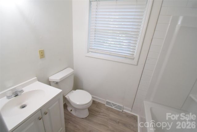 2510 Briar Oak Drive, Gastonia, NC 28052