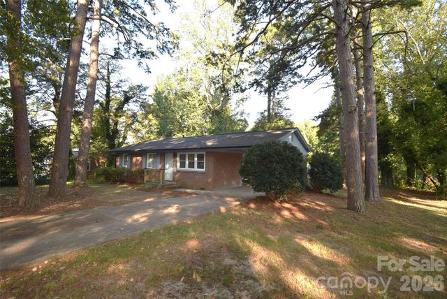 2510 Briar Oak Drive, Gastonia, NC 28052