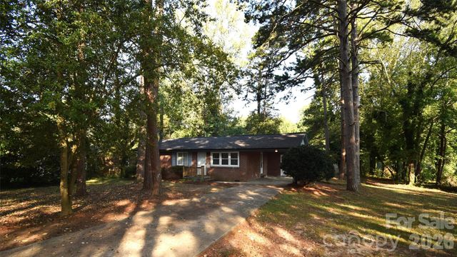 2510 Briar Oak Drive, Gastonia, NC 28052