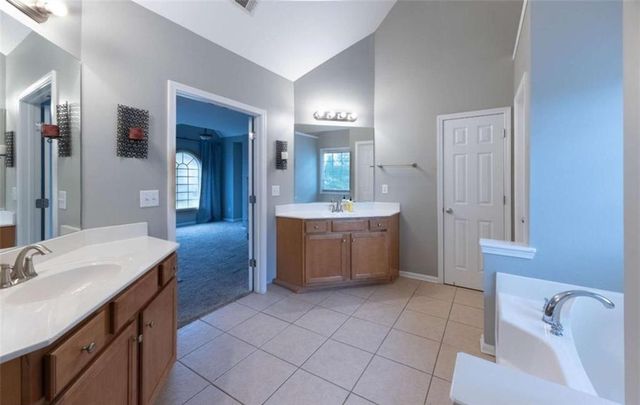 38 W Chestnut W Way, Dallas, GA 30132