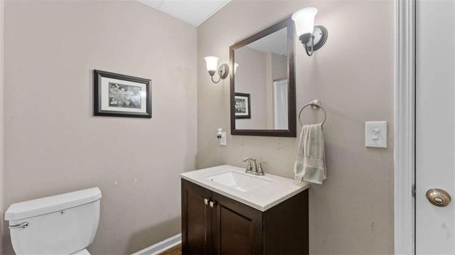 38 W Chestnut W Way, Dallas, GA 30132