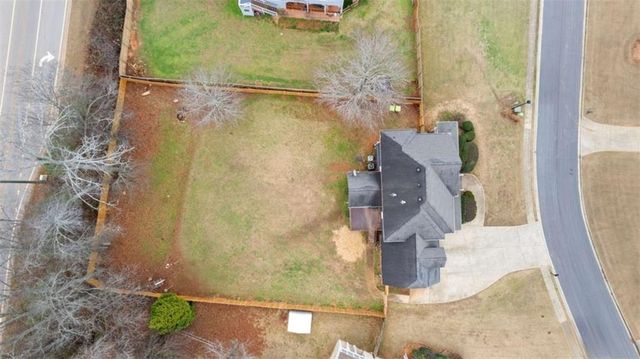 38 W Chestnut W Way, Dallas, GA 30132