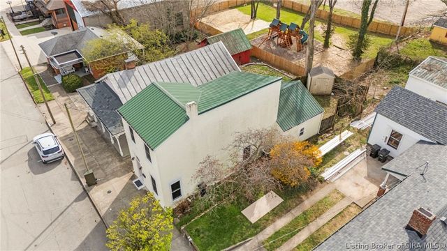 115 Walnut Street, Madison, IN 47250