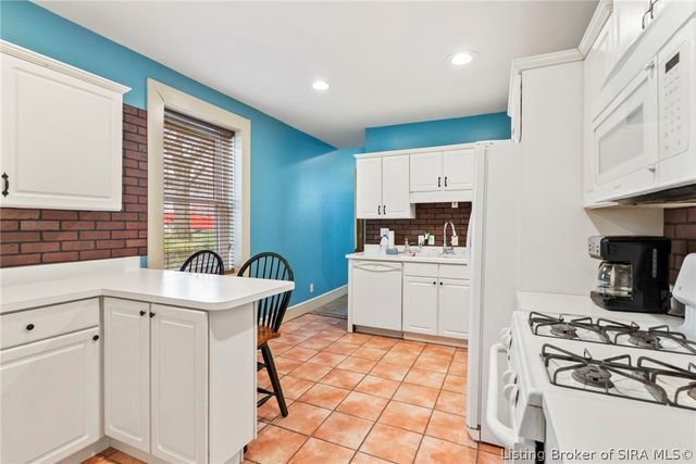 115 Walnut Street, Madison, IN 47250