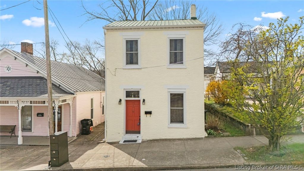 115 Walnut Street, Madison, IN 47250