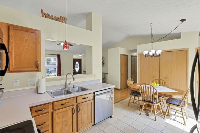 1338 Bluffton Court, Columbus, OH 43228