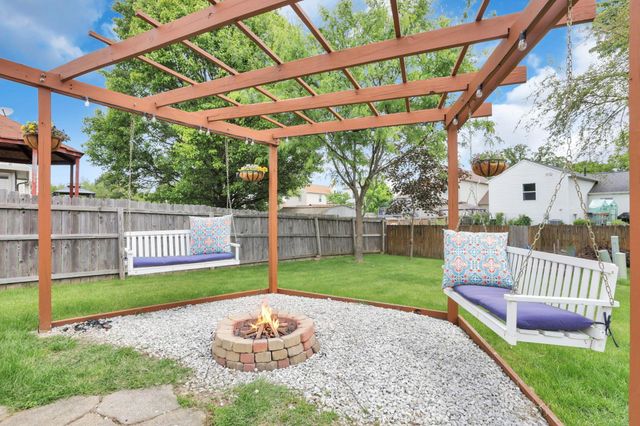 1338 Bluffton Court, Columbus, OH 43228