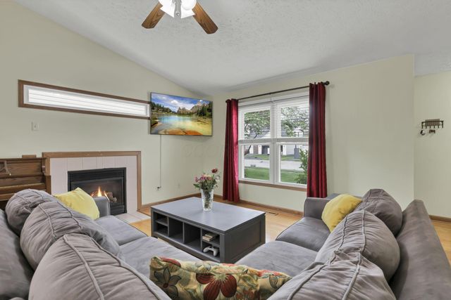 1338 Bluffton Court, Columbus, OH 43228