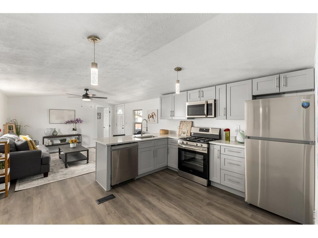 103 N Josephine Ave 12, Milliken, CO 80543