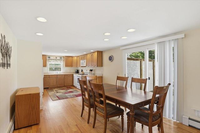 31 ICE HOUSE Road, South Yarmouth, MA 02664
