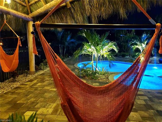 830 San Carlos DR, Fort Myers Beach, FL 33931