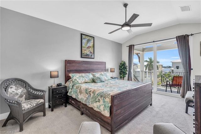 830 San Carlos DR, Fort Myers Beach, FL 33931