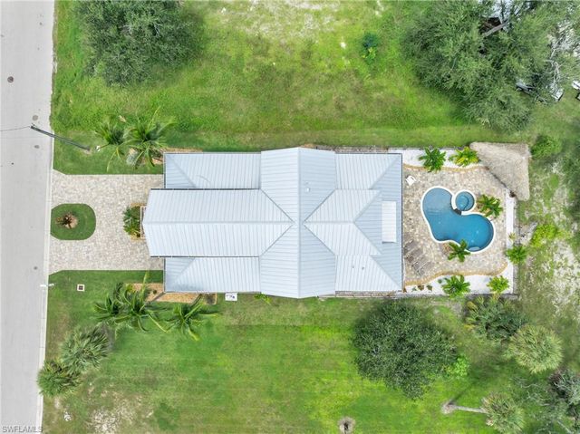 830 San Carlos DR, Fort Myers Beach, FL 33931