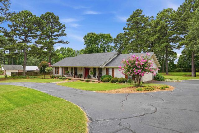 2341 Hermes, Conway, AR 72032