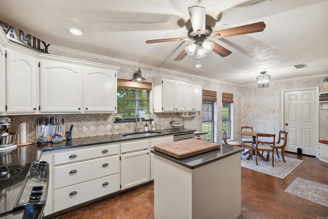 2341 Hermes, Conway, AR 72032
