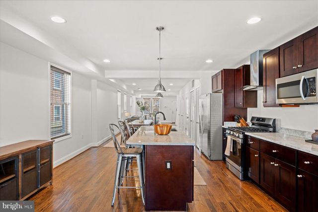 5342 AMES ST NE, Washington, DC 20019