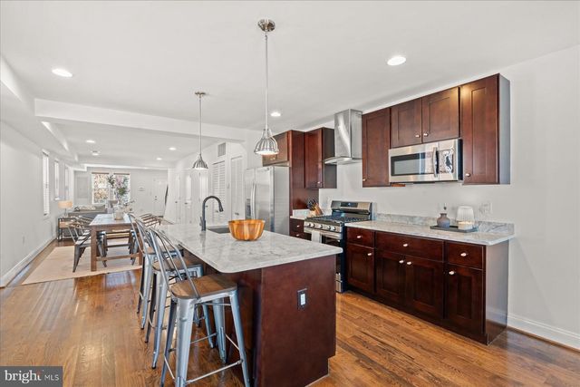 5342 AMES ST NE, Washington, DC 20019