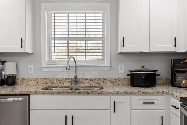 2177 E Shepherd Road, Chattanooga, TN 37421