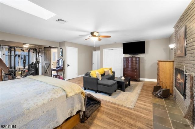 53 Pequot Rd, Ringwood Boro, NJ 07456