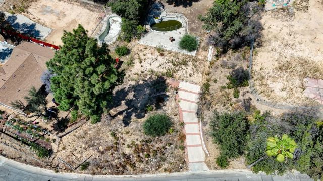 437 Devonwood 3, Altadena, CA 91001