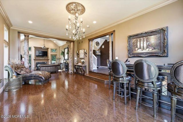 9 Landmark Lane, Marlboro, NJ 07746
