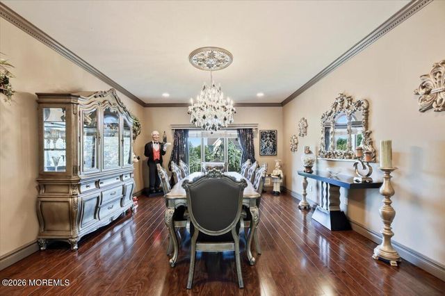 9 Landmark Lane, Marlboro, NJ 07746