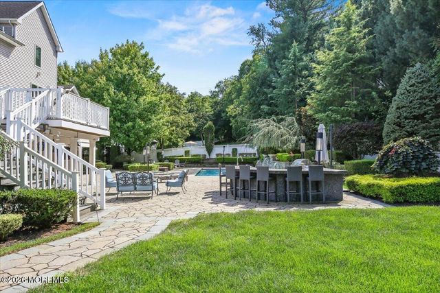 9 Landmark Lane, Marlboro, NJ 07746