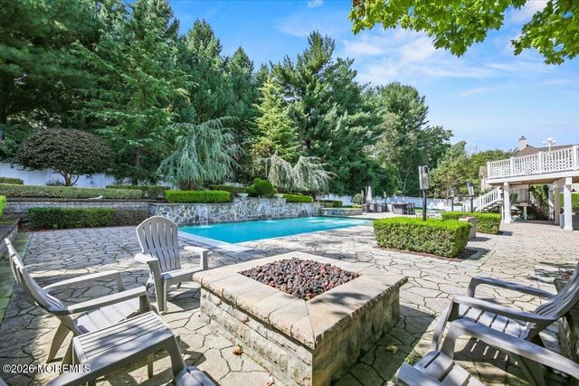 9 Landmark Lane, Marlboro, NJ 07746