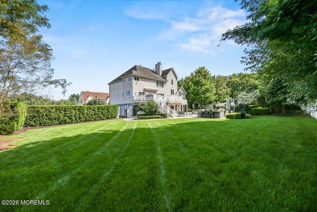 9 Landmark Lane, Marlboro, NJ 07746