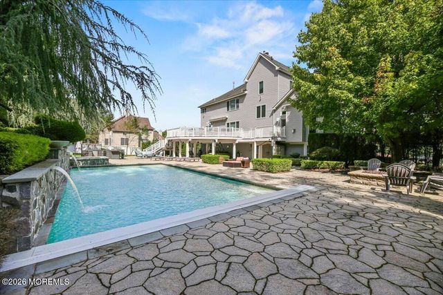 9 Landmark Lane, Marlboro, NJ 07746
