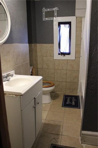 2600 Euclid Avenue, Kansas City, MO 64127