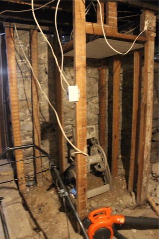 2600 Euclid Avenue, Kansas City, MO 64127