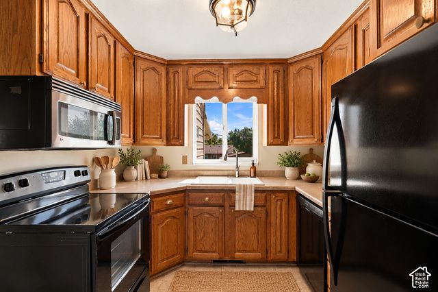 1439 E 6TH ST, Ogden, UT 84404