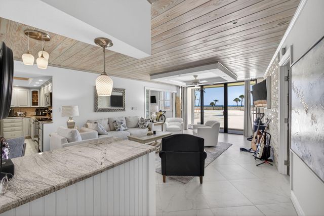400 Ocean Trail Way 109, Jupiter, FL 33477