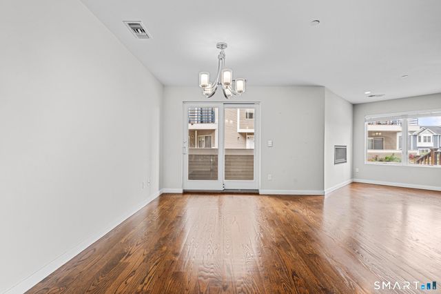 95 Harbour Close 95, New Haven, CT 06519