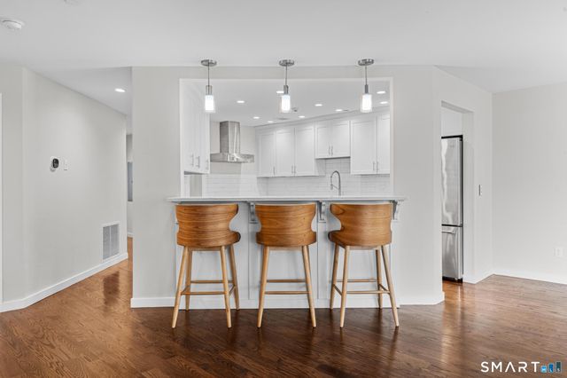95 Harbour Close 95, New Haven, CT 06519