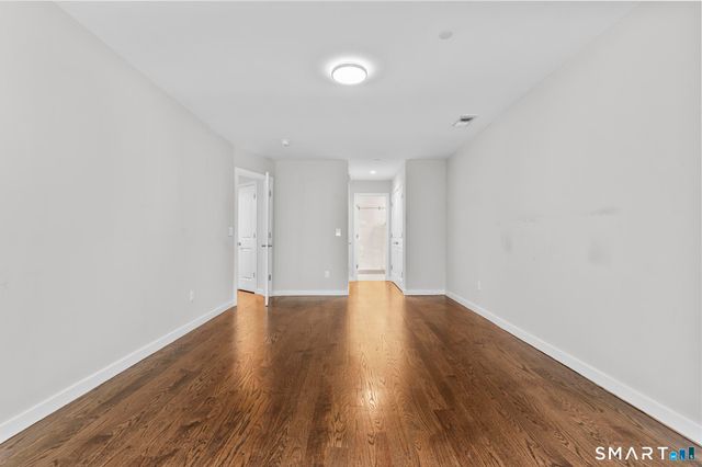 95 Harbour Close 95, New Haven, CT 06519