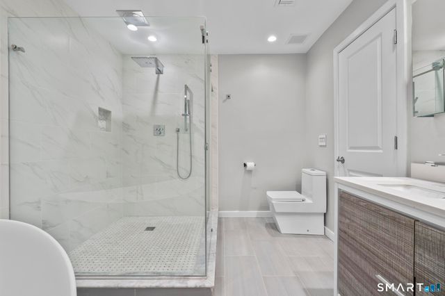 95 Harbour Close 95, New Haven, CT 06519