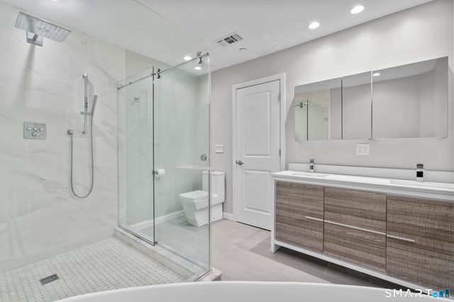 95 Harbour Close 95, New Haven, CT 06519
