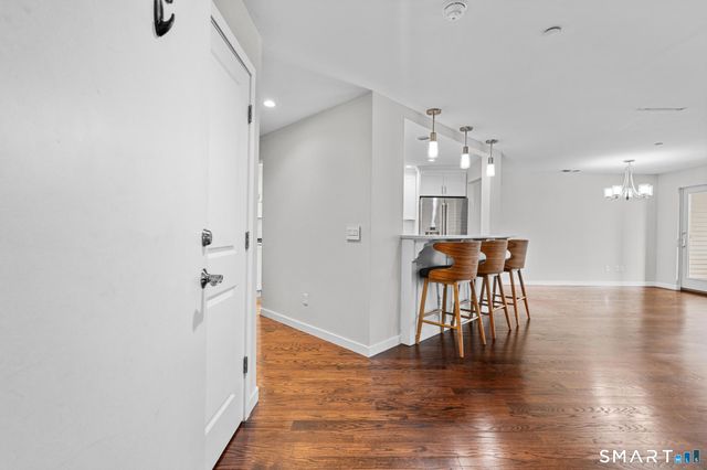 95 Harbour Close 95, New Haven, CT 06519