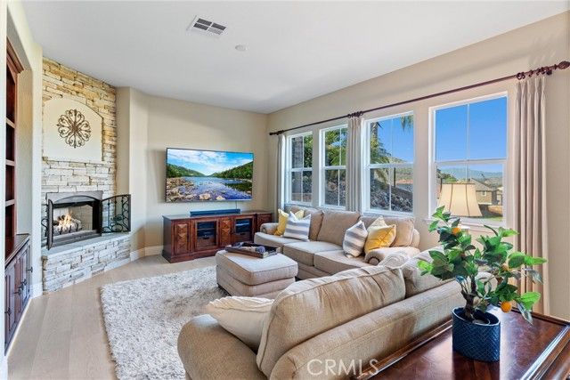 8940 Gentle Wind Drive, Corona, CA 92883