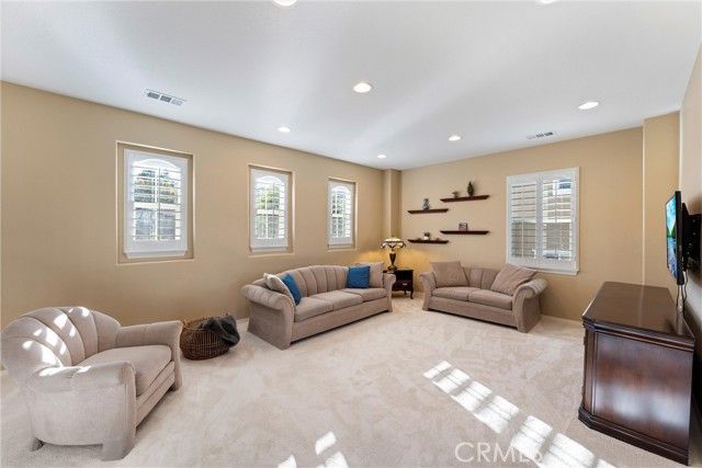 8940 Gentle Wind Drive, Corona, CA 92883