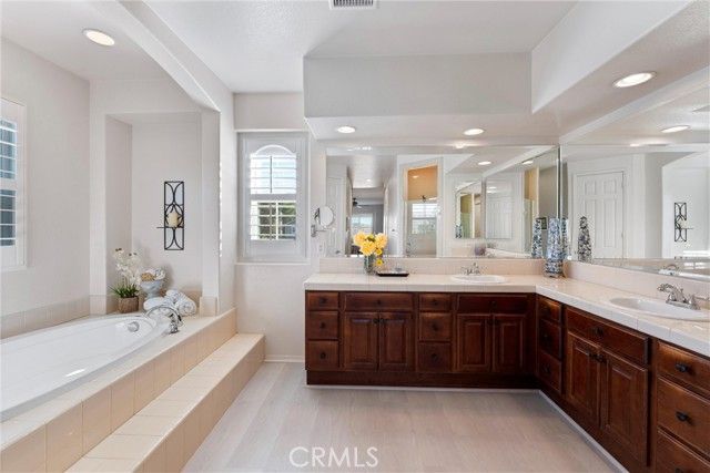 8940 Gentle Wind Drive, Corona, CA 92883