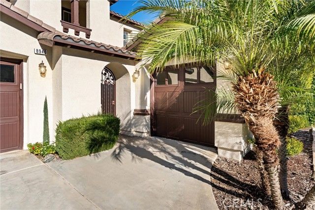 8940 Gentle Wind Drive, Corona, CA 92883