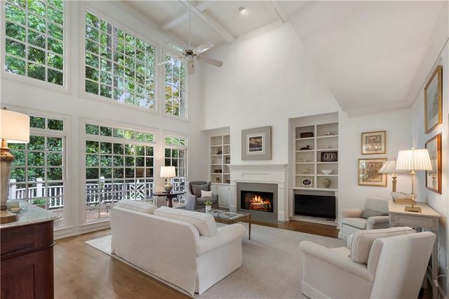 4021 Stephens Mill Run NE, Atlanta, GA 30342