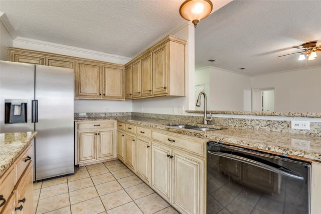 14 Enchanted Court, Mansfield, TX 76063