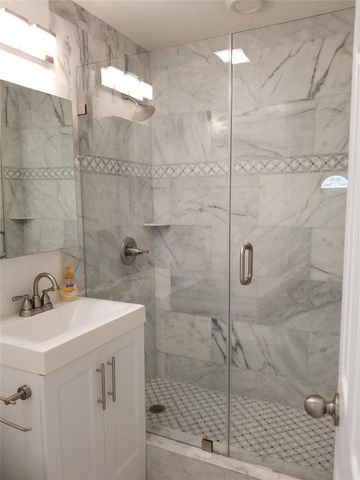 4217 SW 61st Avenue, Davie, FL 33314