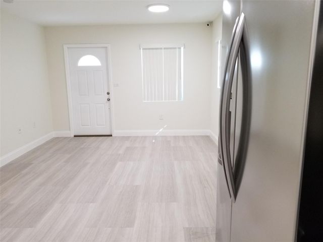 4217 SW 61st Avenue, Davie, FL 33314