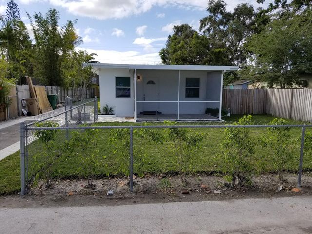 4217 SW 61st Avenue, Davie, FL 33314